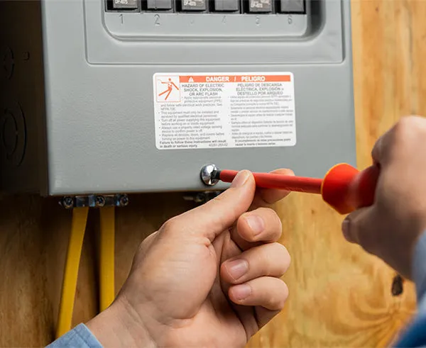 11 Piece Insulated Tool Kit