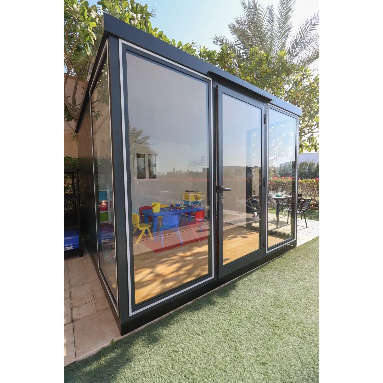 Duramax 10' x 10' Insulated Garden Glass Room Building 32001