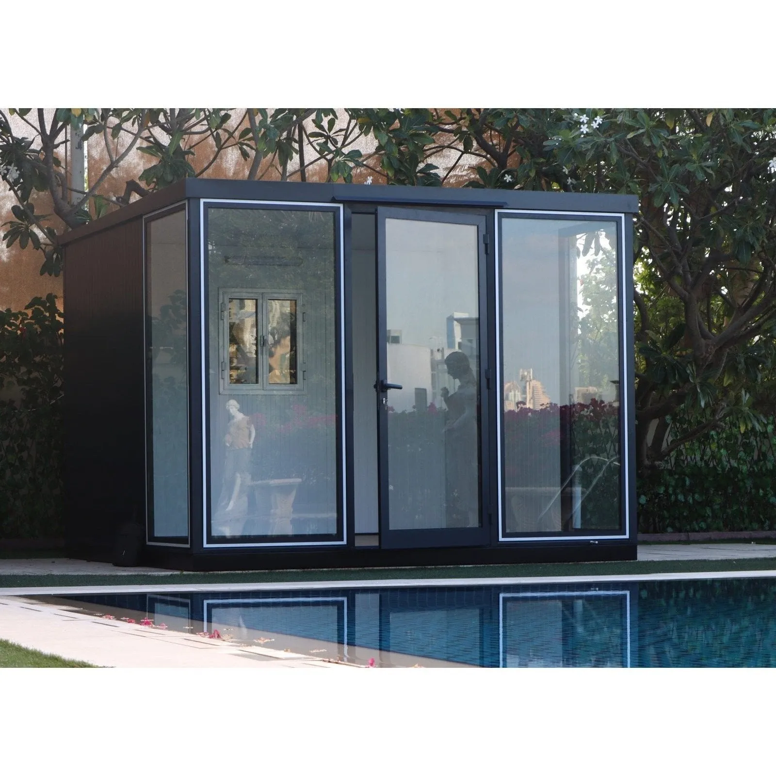Duramax 10' x 10' Insulated Garden Glass Room Building 32001