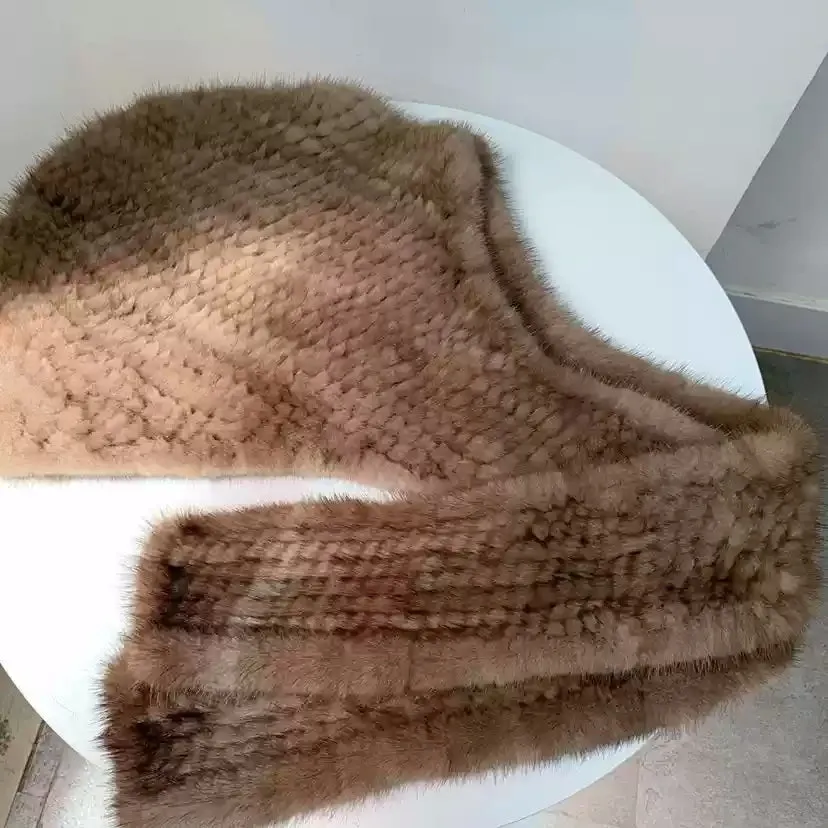 Mink hat scarf integrated inside and outside plush thickened style not picky head circumference natural color mink snow hat cold resistance warm women
