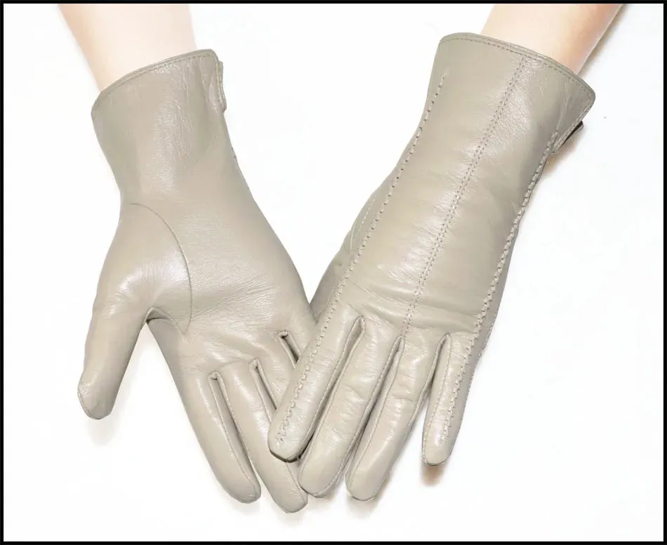 Women's Sheepskin Gloves Winter Warmth Plus Velvet Short Thin Touch Screen Driving Female Color Leather Gloves New High-end 2024