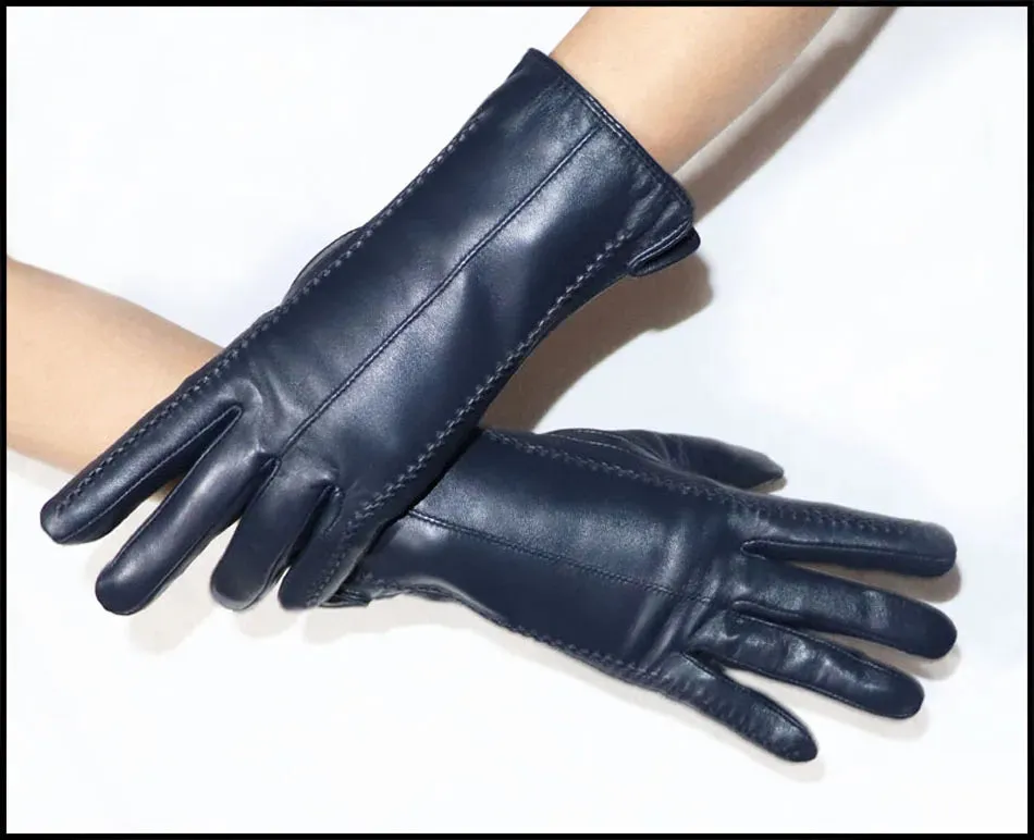Women's Sheepskin Gloves Winter Warmth Plus Velvet Short Thin Touch Screen Driving Female Color Leather Gloves New High-end 2024