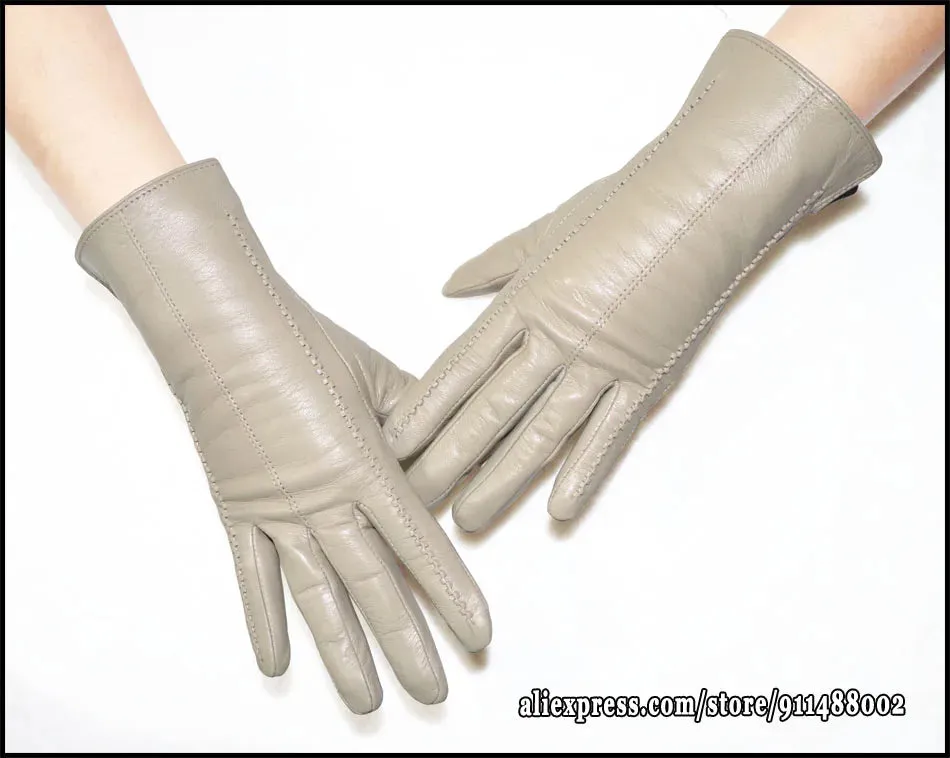 Women's Sheepskin Gloves Winter Warmth Plus Velvet Short Thin Touch Screen Driving Female Color Leather Gloves New High-end 2024