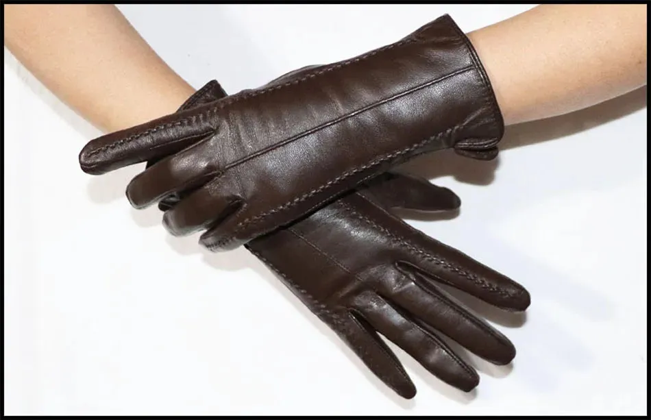 Women's Sheepskin Gloves Winter Warmth Plus Velvet Short Thin Touch Screen Driving Female Color Leather Gloves New High-end 2024